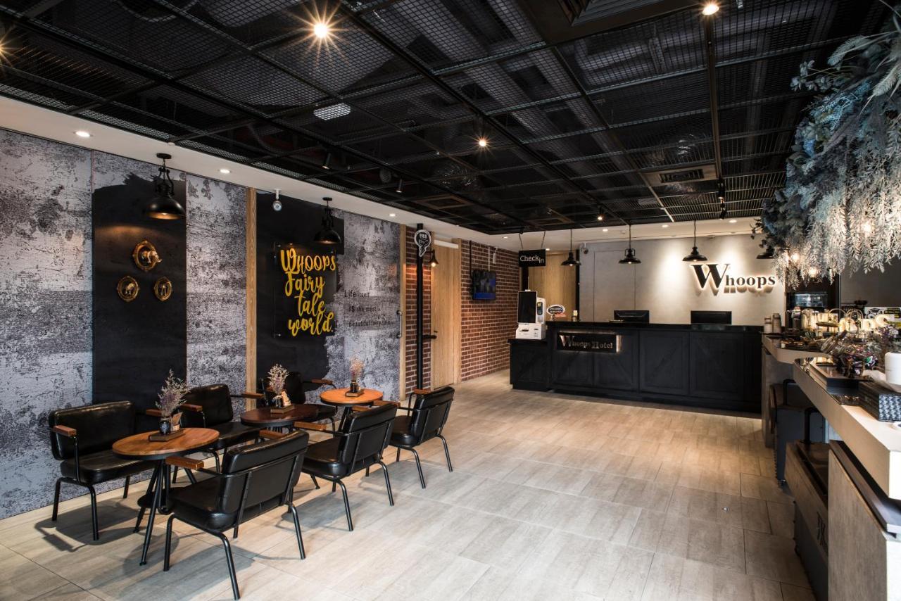 Whoops Hotel Taichung Exterior foto