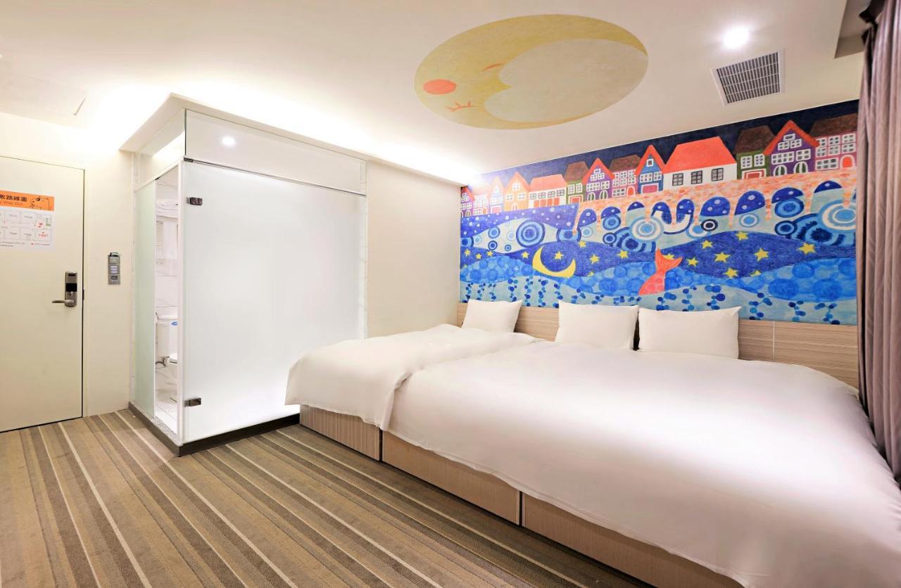 Whoops Hotel Taichung Exterior foto